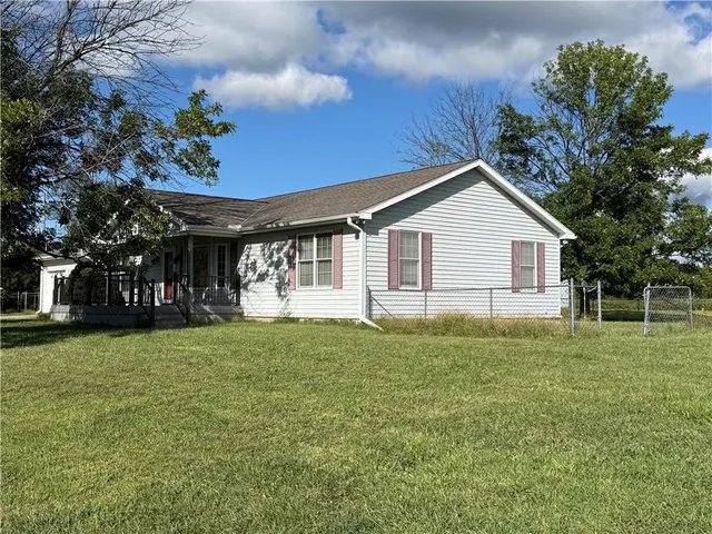 Expensive 385 - Franklin County - KS Real Estate