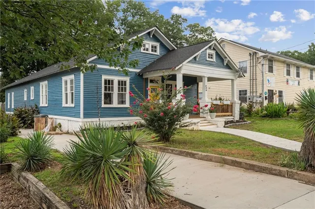 Popular Historic West End Real Estate