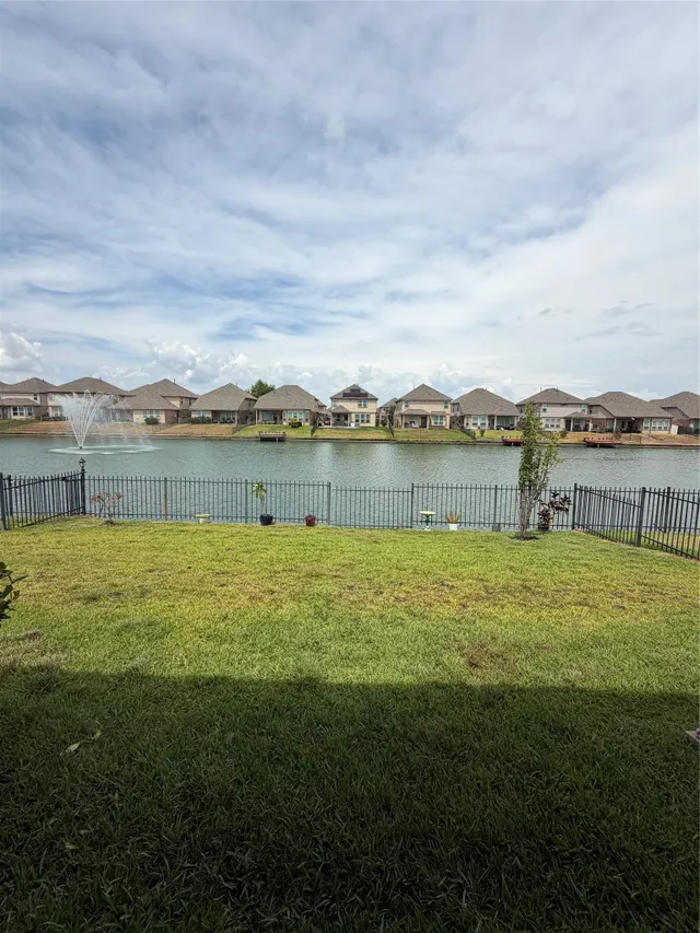 Expensive Camillo Lakes Sec 1 Real Estate