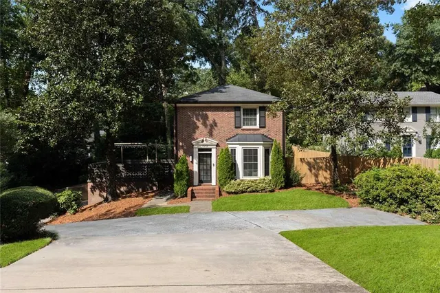 Popular COLLIER FOREST Real Estate