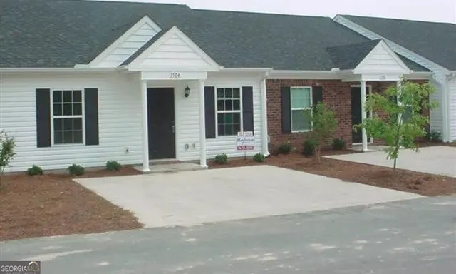 Cheap Magnolia Villas Real Estate