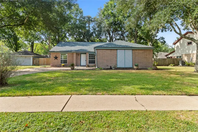 Popular Regency Estates 1 Real Estate