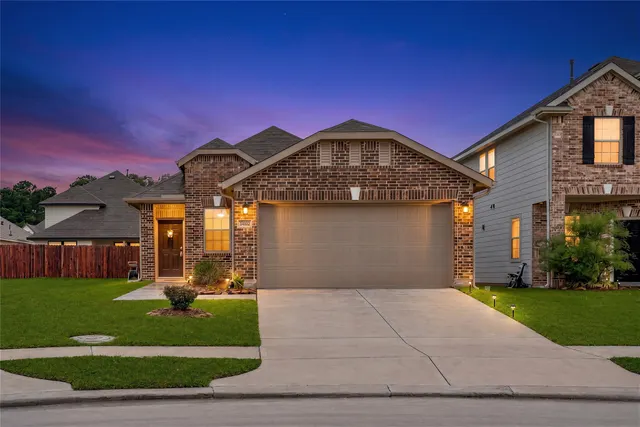 Expensive Willowpoint Real Estate