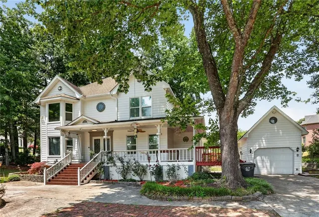 Popular Sugarloaf Springs Real Estate