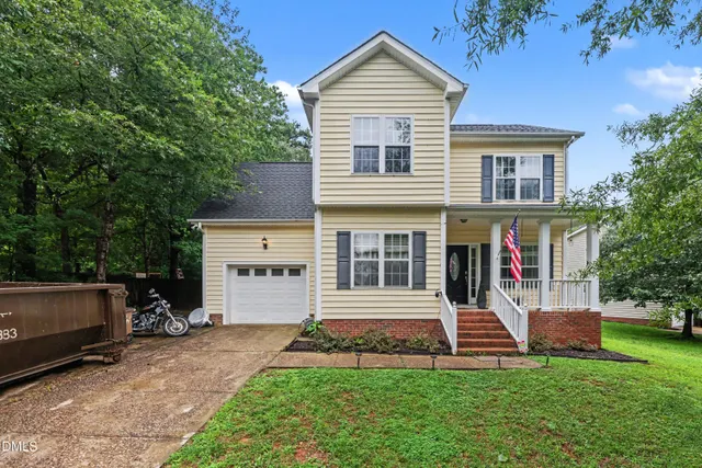 Popular Edgeford Park Real Estate