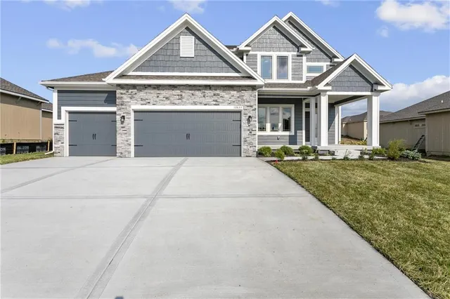 Popular Providence Pointe Real Estate