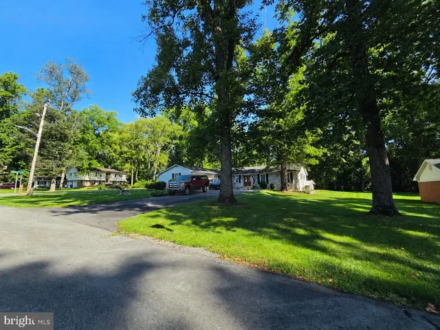 Cheap Stoneleigh Real Estate