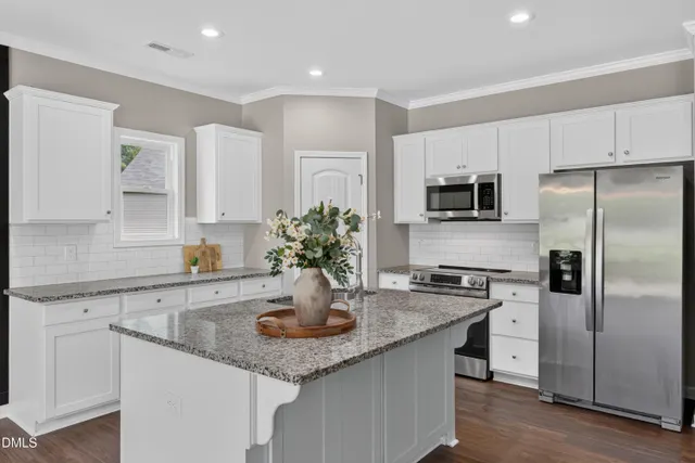 Expensive Woodard Oaks Real Estate