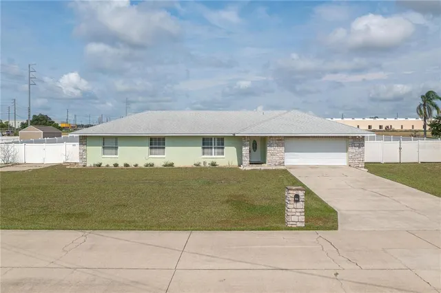Popular COUNTRY LANE SUB Real Estate