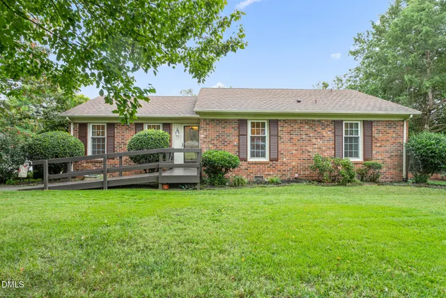 Cheap Regency Hills Real Estate