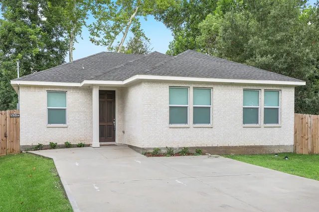 Popular Bell Isaac Real Estate