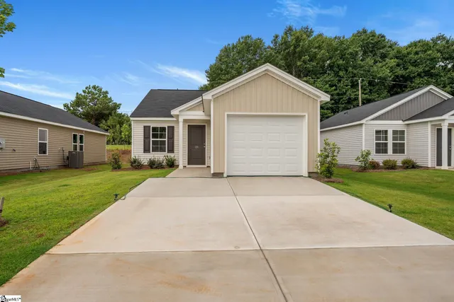 Popular Evergreen Real Estate