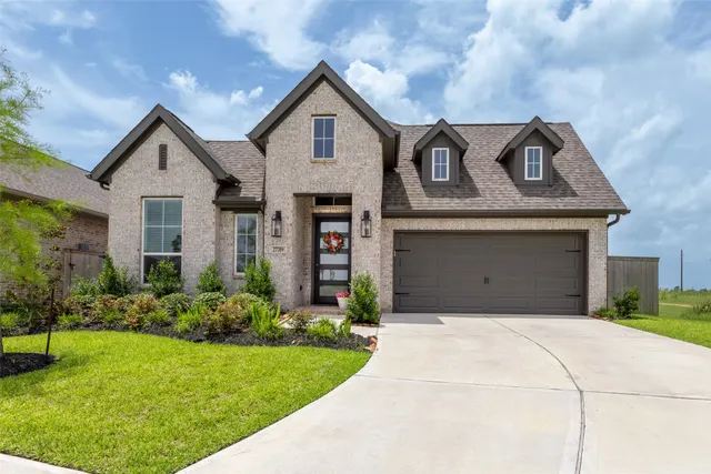 Popular Grand Prairie Real Estate