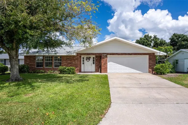 Popular WYCHEWOOD SHORES Real Estate