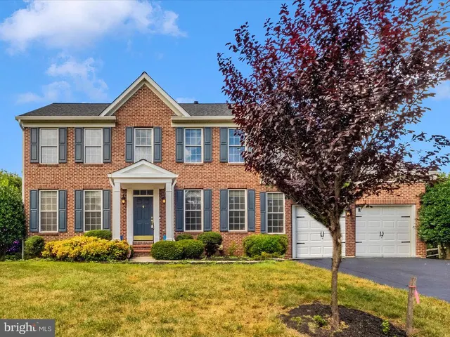 Popular Briarcliff Manor Real Estate