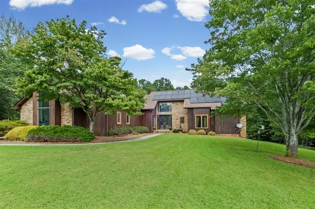 Popular Stoney Point Field Real Estate