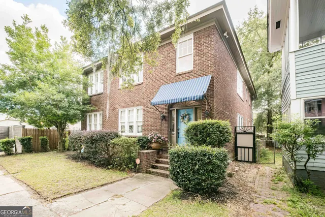 Expensive Victorian District Real Estate