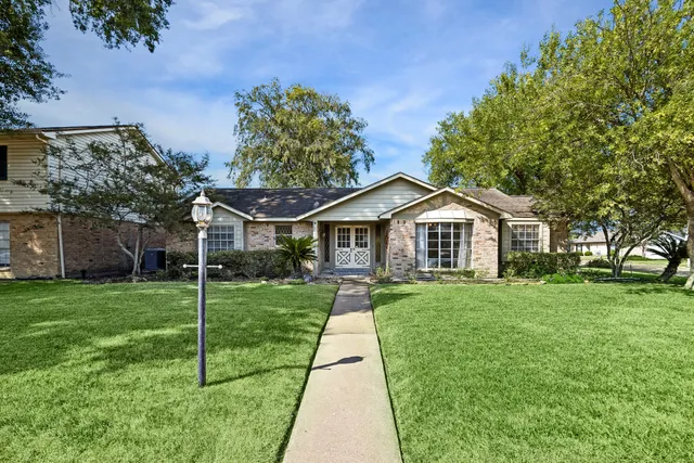 Popular Meadows Sec 1 Real Estate
