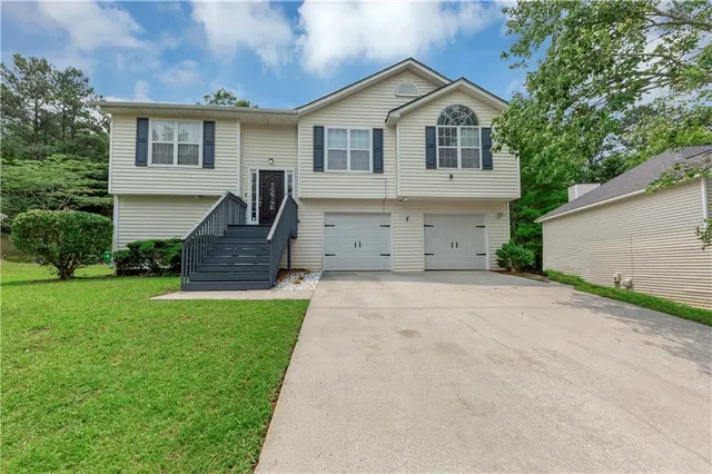 Popular Meadow Spring Real Estate