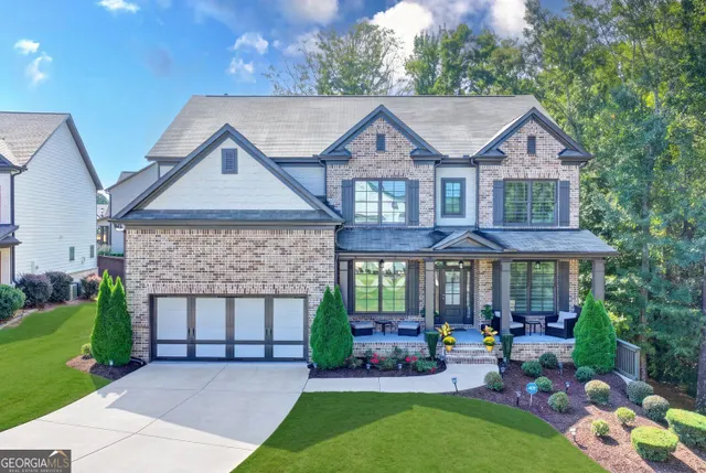 Popular HOLLAND CREEK Real Estate