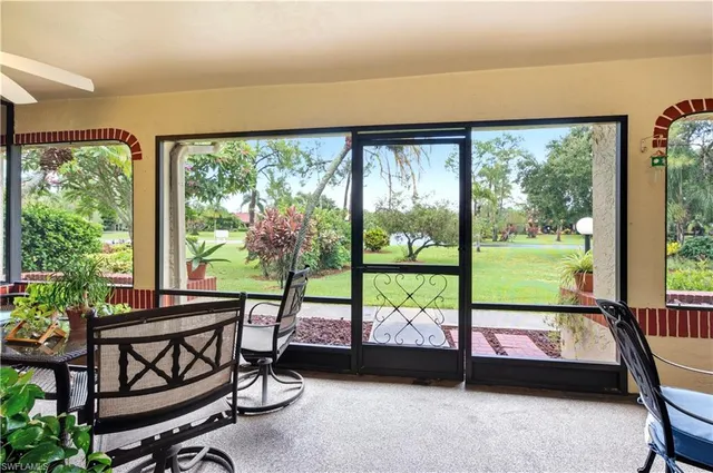 Cheap BOCA CIEGA MANOR Real Estate