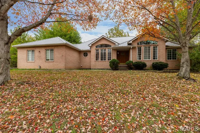 Popular Litchfield Real Estate