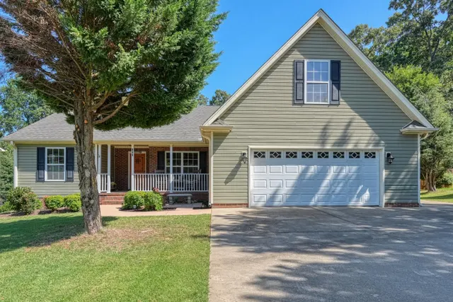 Popular Fagans Creek Real Estate