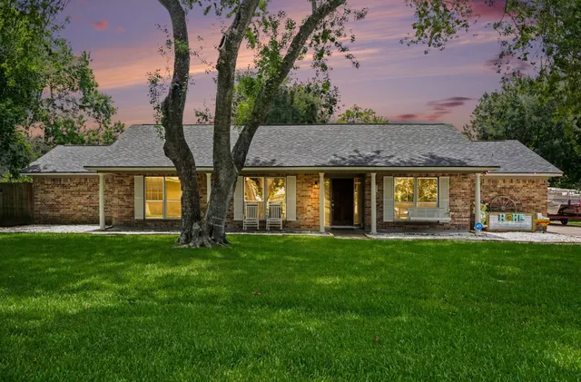 Popular Plantation Estates Real Estate