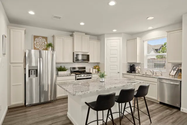 Popular Pinecrest - Springbrook Village Real Estate