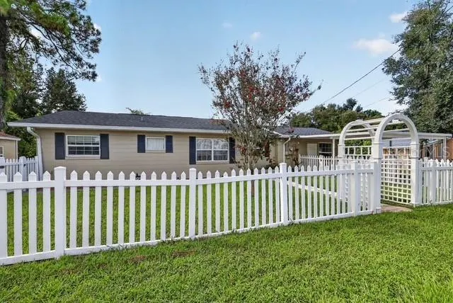 Popular THREE LAKES SUB Real Estate
