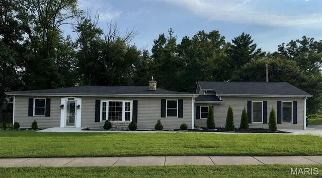 Popular 38000129-Im5 Real Estate