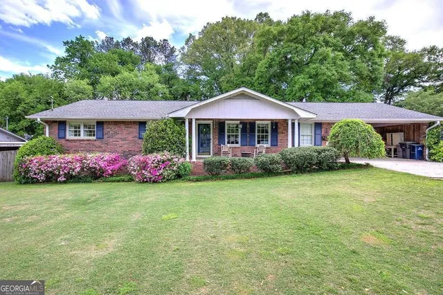 Popular Winwood Acres Real Estate