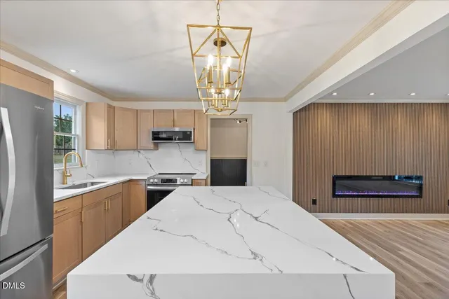 Popular Crooked Brook Real Estate