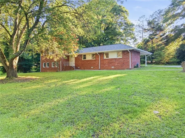 Popular Greenwood Estates Real Estate