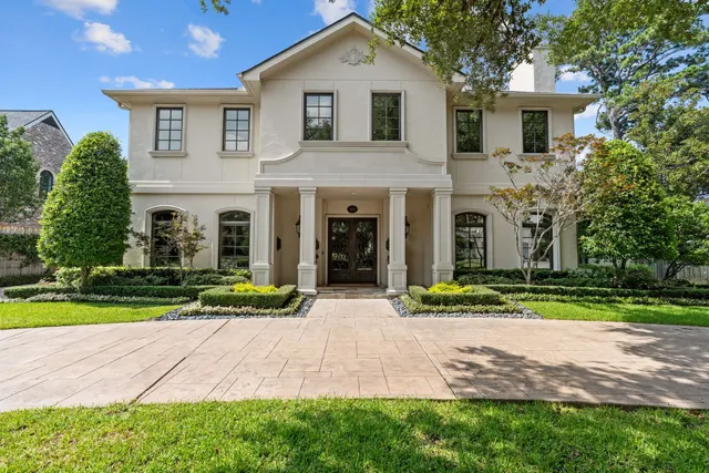 Popular Bonnie Oaks Real Estate