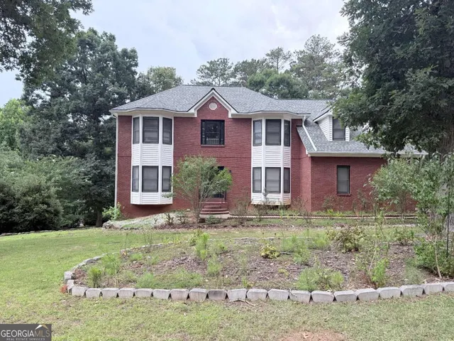 Popular Millers Pond Real Estate