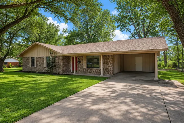 Popular C L Hooks Add Real Estate