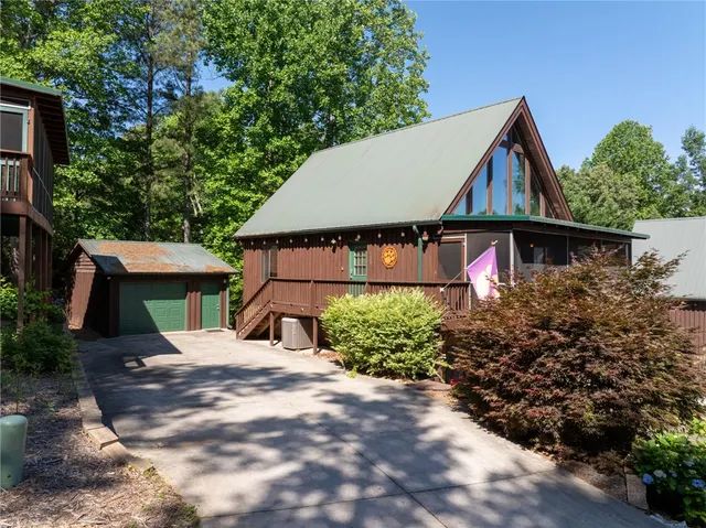 Cheap Harbor Plus On Keowee Real Estate