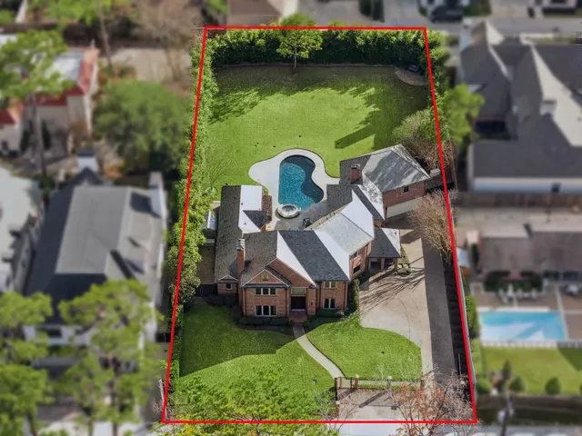 Expensive Broad Oaks Real Estate
