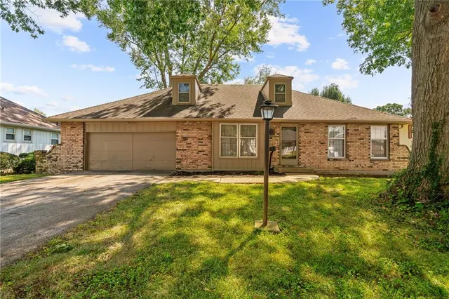 Expensive Arrowhead Village Real Estate