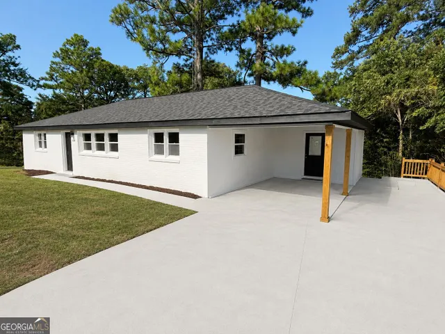 Popular Miller Hills Estate Real Estate