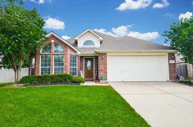 Expensive Pine Lakes Sec 01 Real Estate