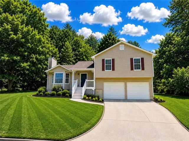 Popular Ivy Trace phase 2 Real Estate