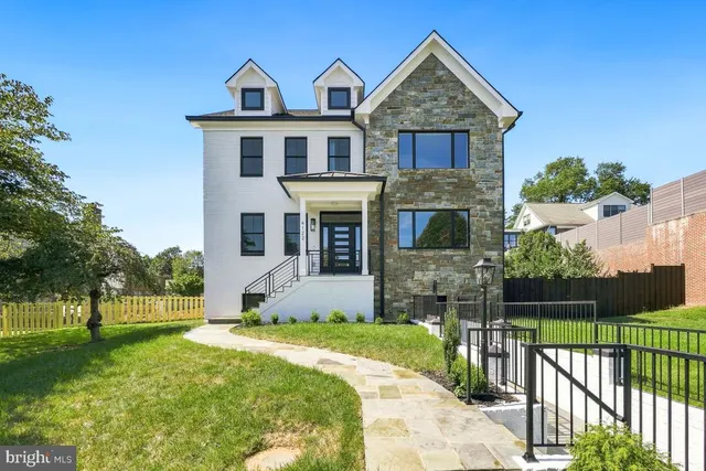 Expensive Crestwood Real Estate