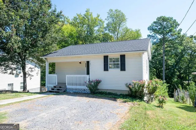 Cheap Crown Real Estate