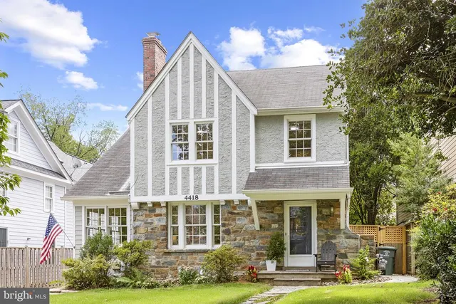 Expensive Norwood Heights Real Estate