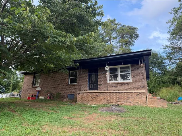 Popular Valley Brook-Fairmount Real Estate