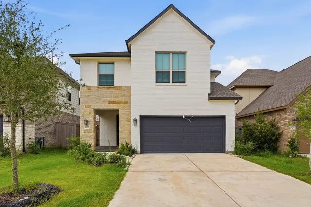 Popular Candela Sec 10 Real Estate