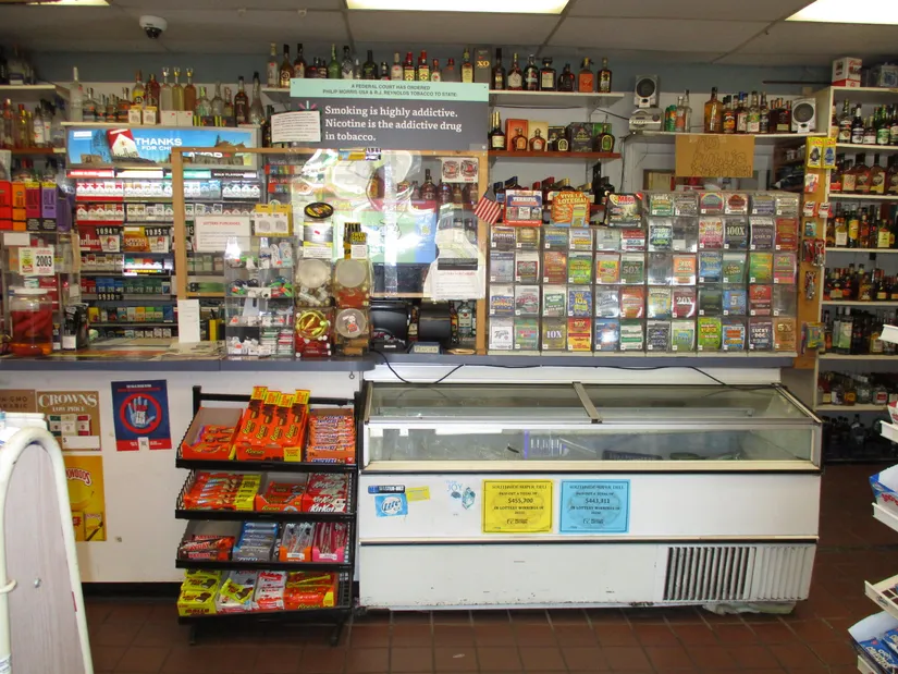260 tobacco & fine spirits 260 Tobacco & Fine Spirits, 4940 Rural Ave, Ferndale, WA 98248, US