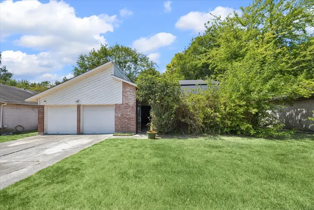 Popular Timber Lane Real Estate
